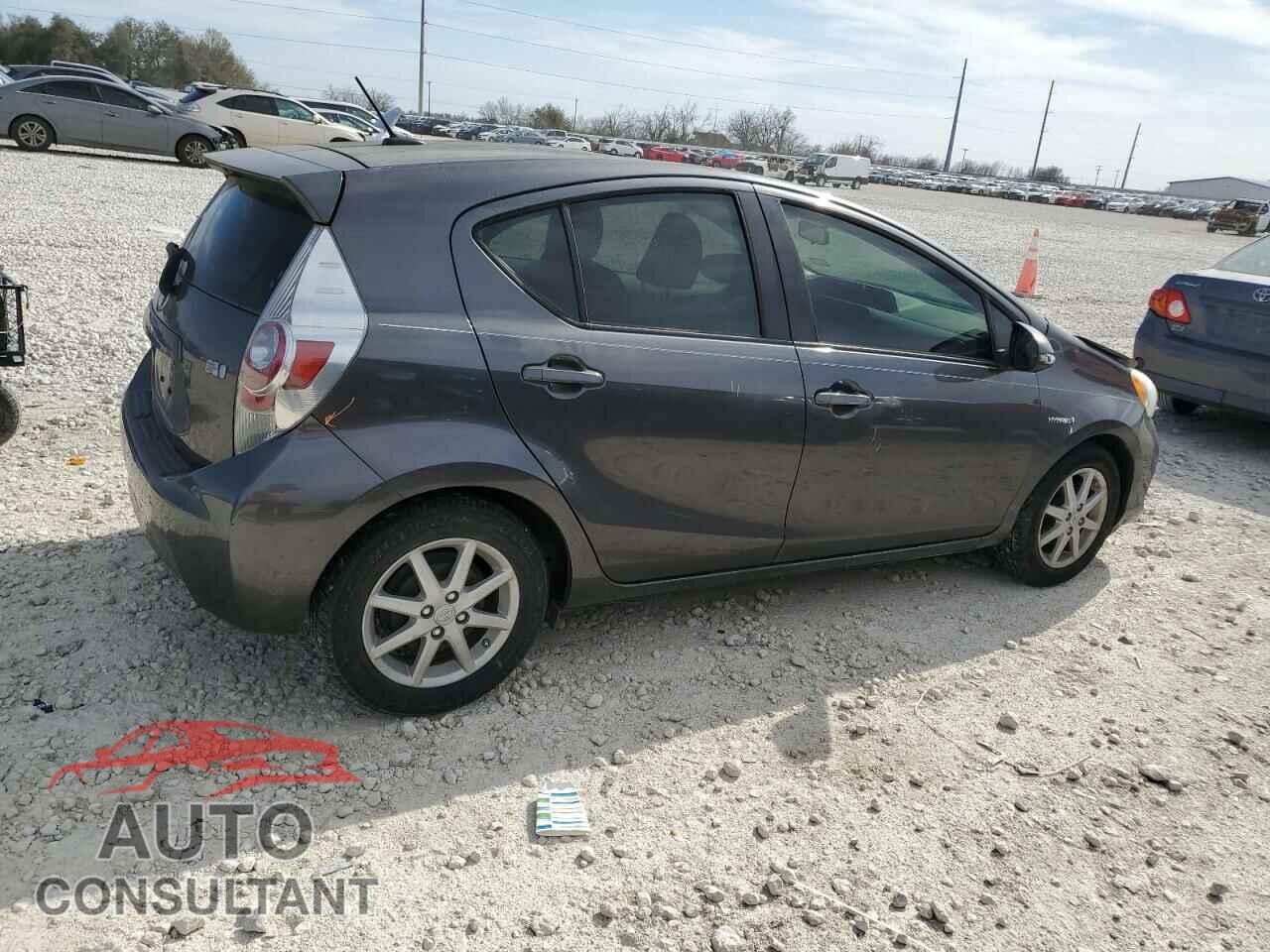 TOYOTA PRIUS 2013 - JTDKDTB32D1055832