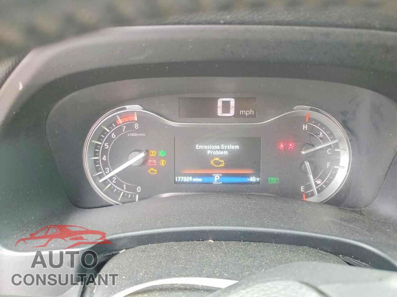 HONDA PILOT 2017 - 5FNYF5H55HB037265