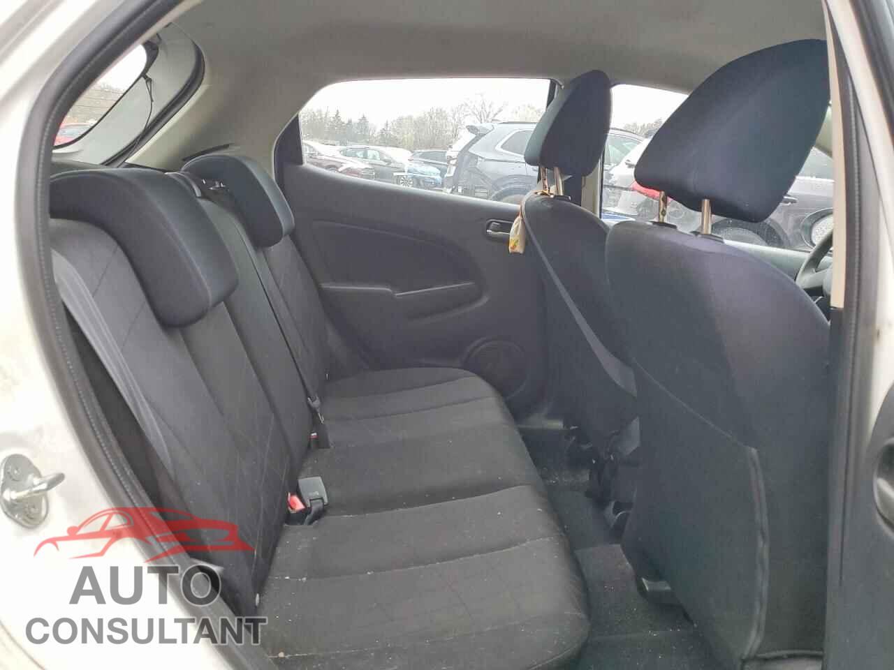 MAZDA 2 2014 - JM1DE1KY0E0187775