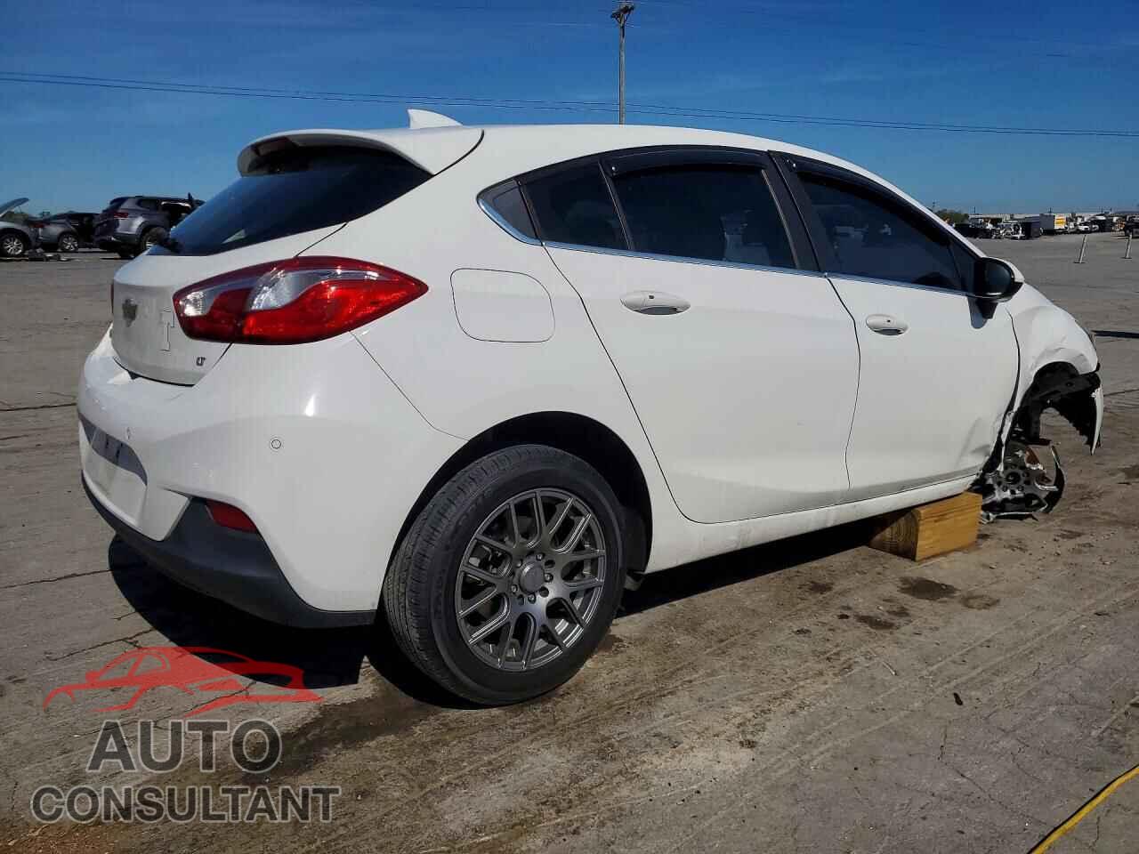 CHEVROLET CRUZE 2017 - 3G1BE6SM5HS576564