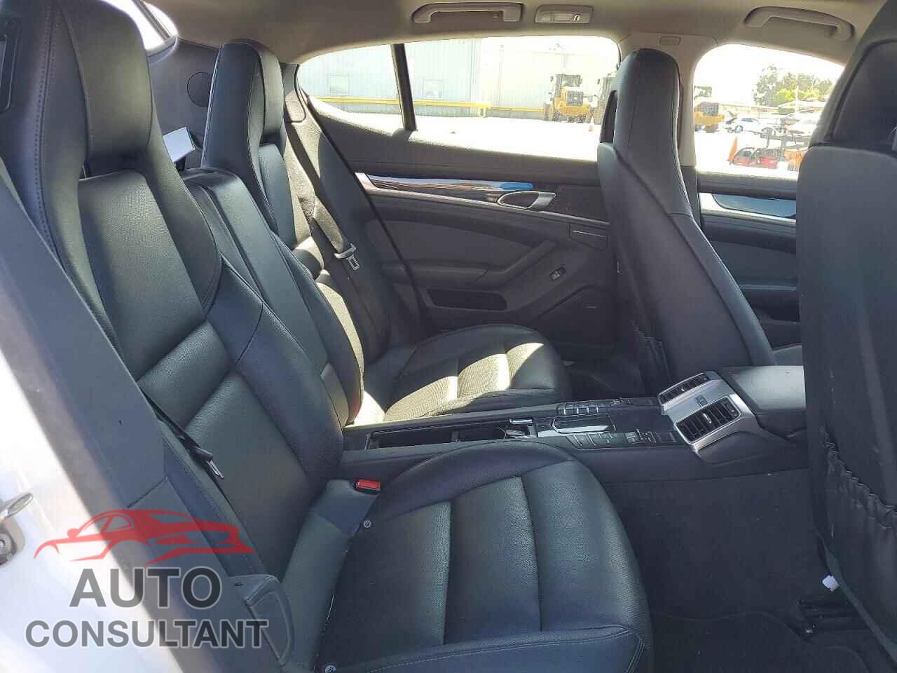 PORSCHE PANAMERA 2016 - WP0AD2A74GL041045