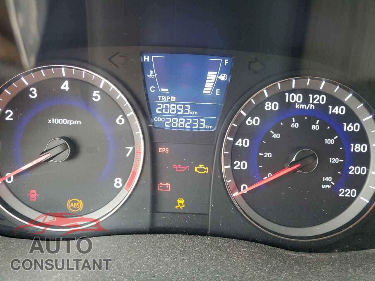 HYUNDAI ACCENT 2013 - KMHCT5AEXDU124878
