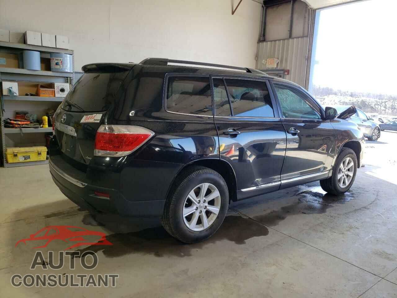 TOYOTA HIGHLANDER 2012 - 5TDBK3EH3CS170986