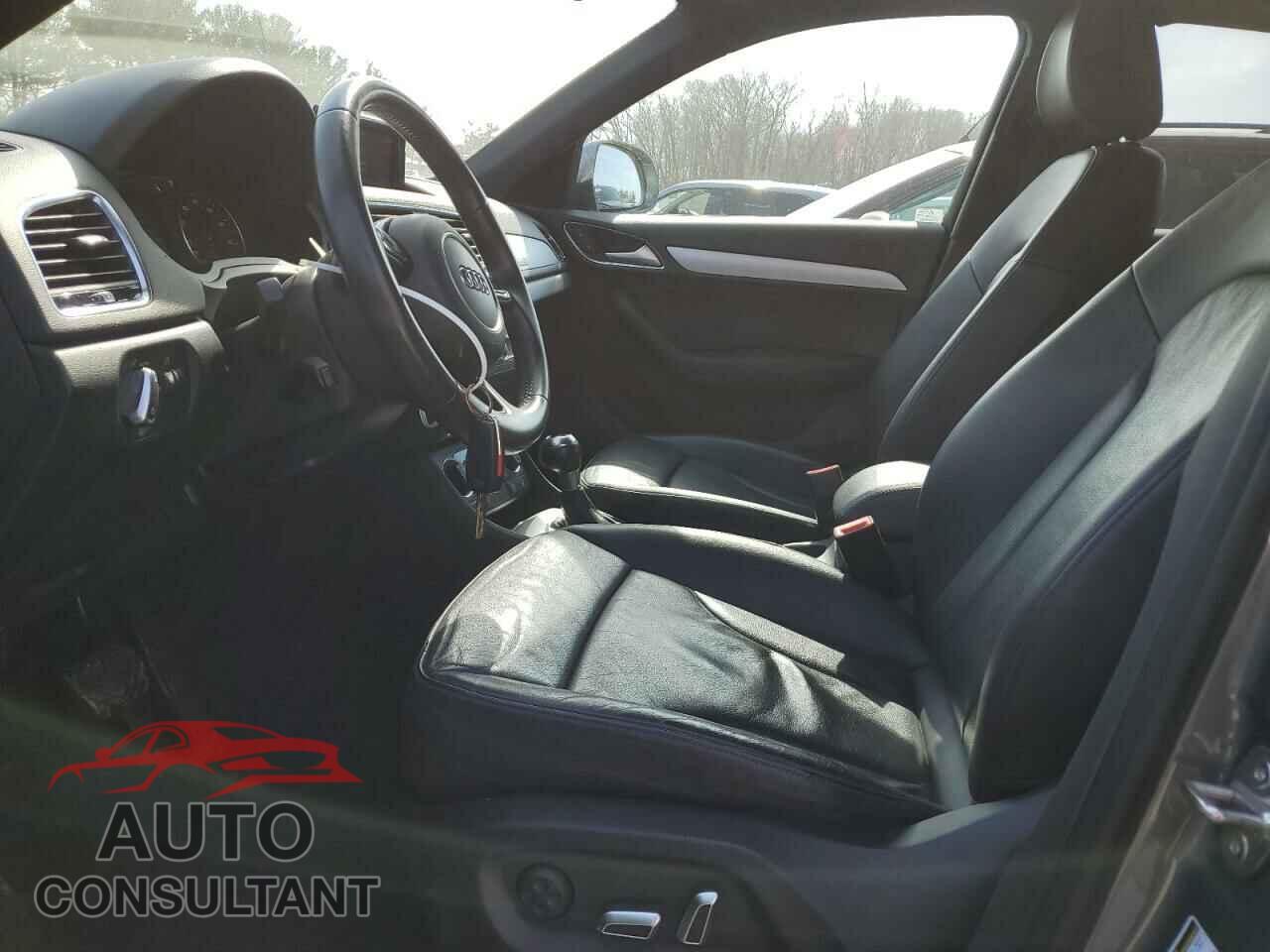 AUDI Q3 2017 - WA1ECCFS3HR017738