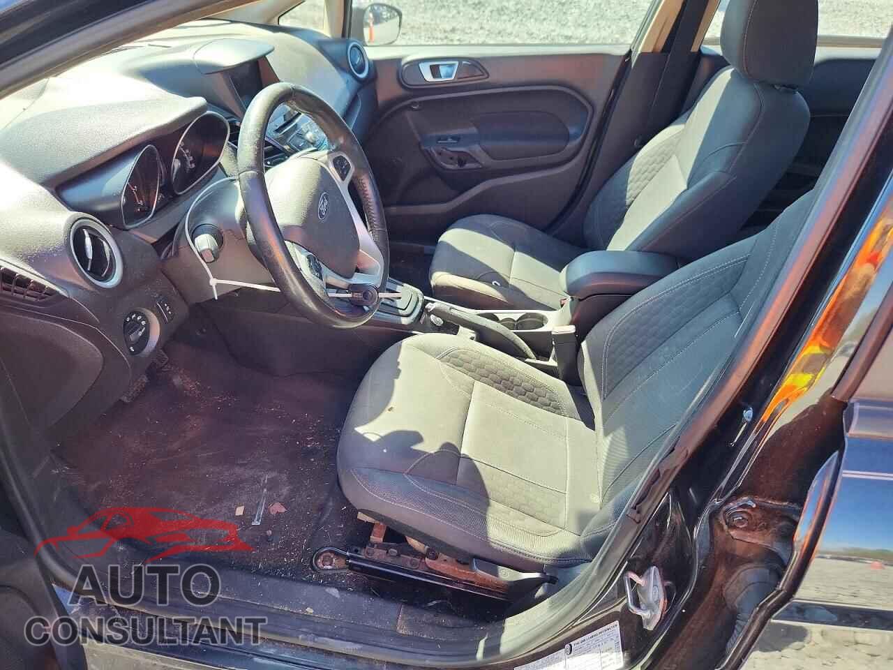 FORD FIESTA 2015 - 3FADP4EJ9FM150397