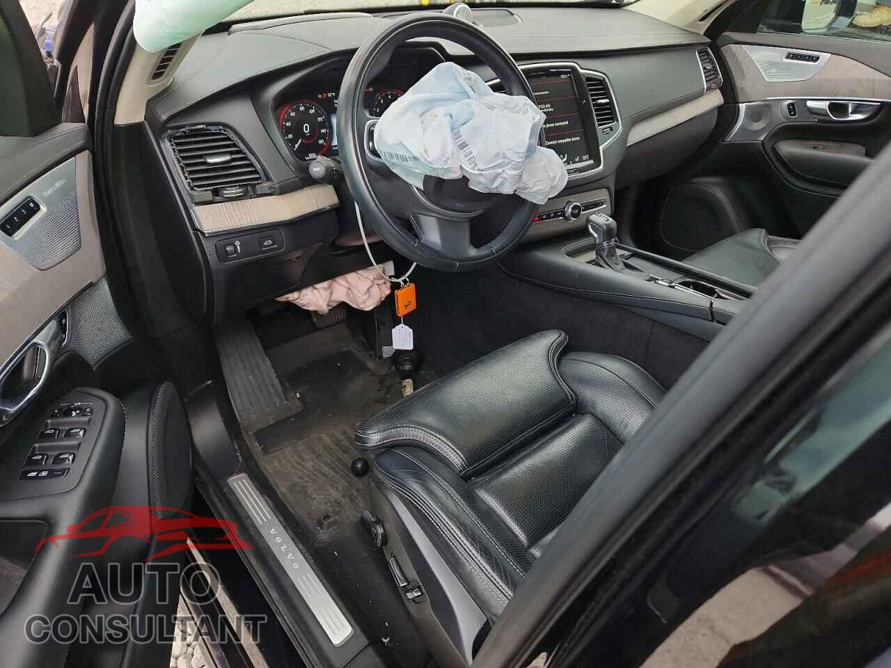 VOLVO XC90 2022 - YV4A221L6N1813909