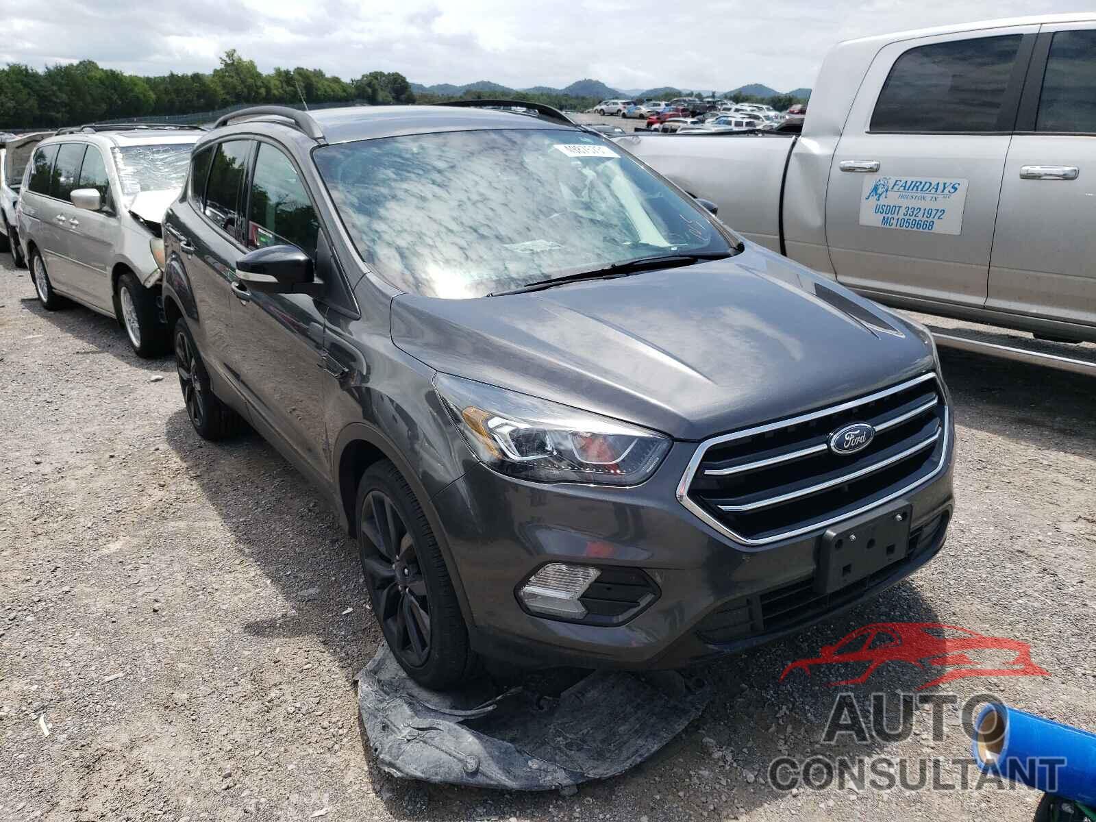 FORD ESCAPE 2017 - 1FMCU9J98HUA39051
