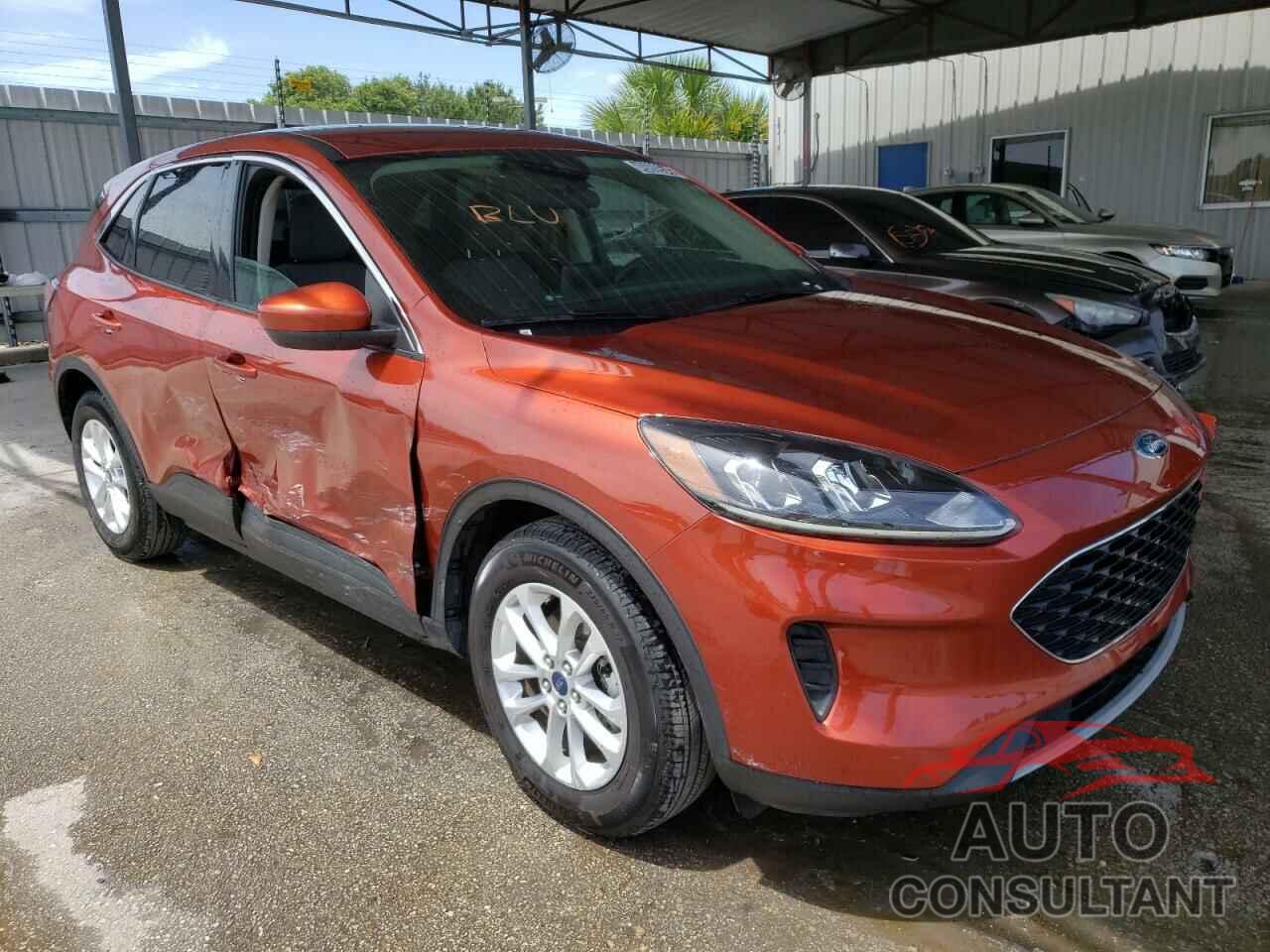 FORD ESCAPE 2020 - 1FMCU0G68LUA14488