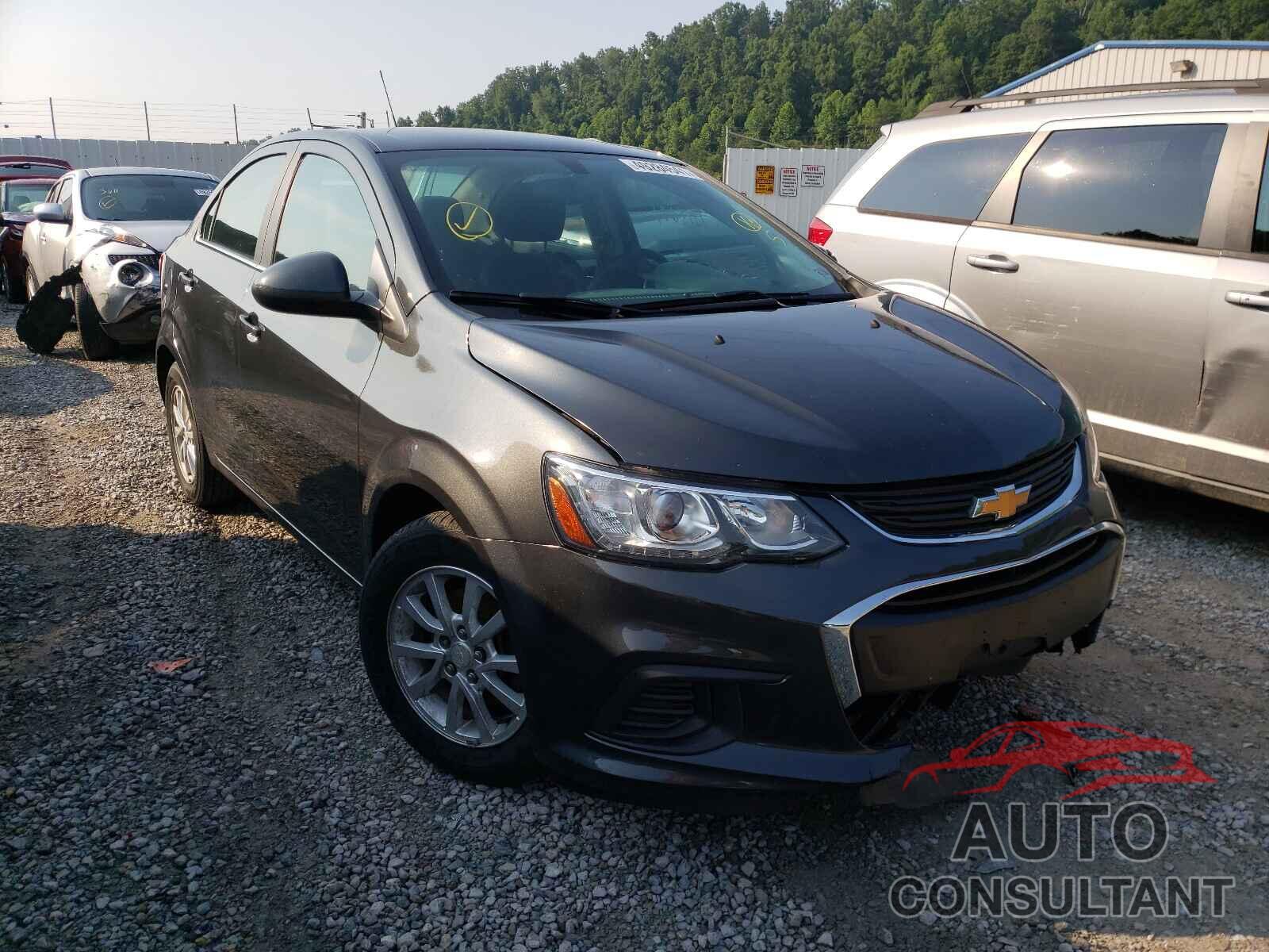 CHEVROLET SONIC 2017 - 1G1JD5SH0H4113923