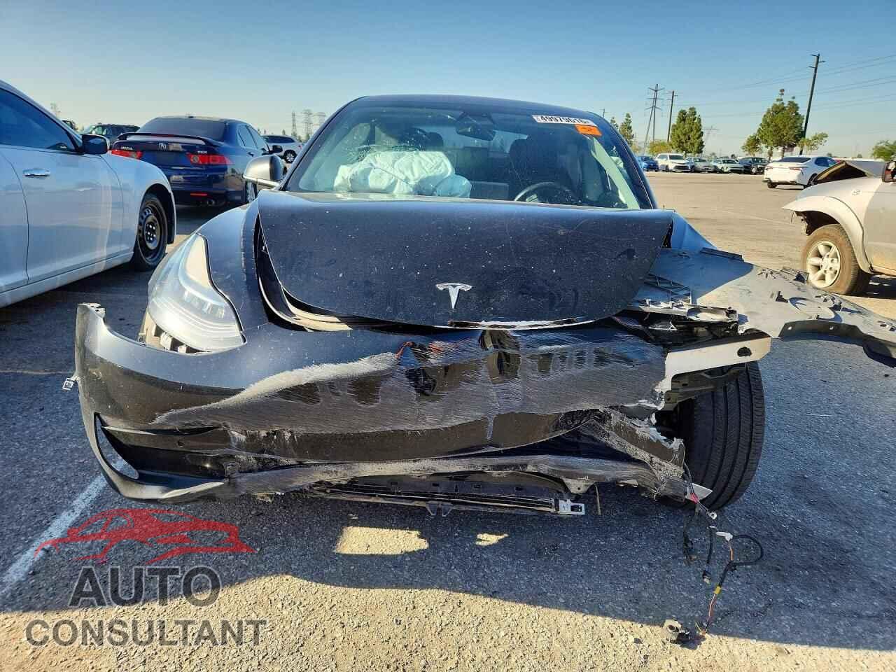 TESLA MODEL 3 2018 - 5YJ3E1EA6JF042052