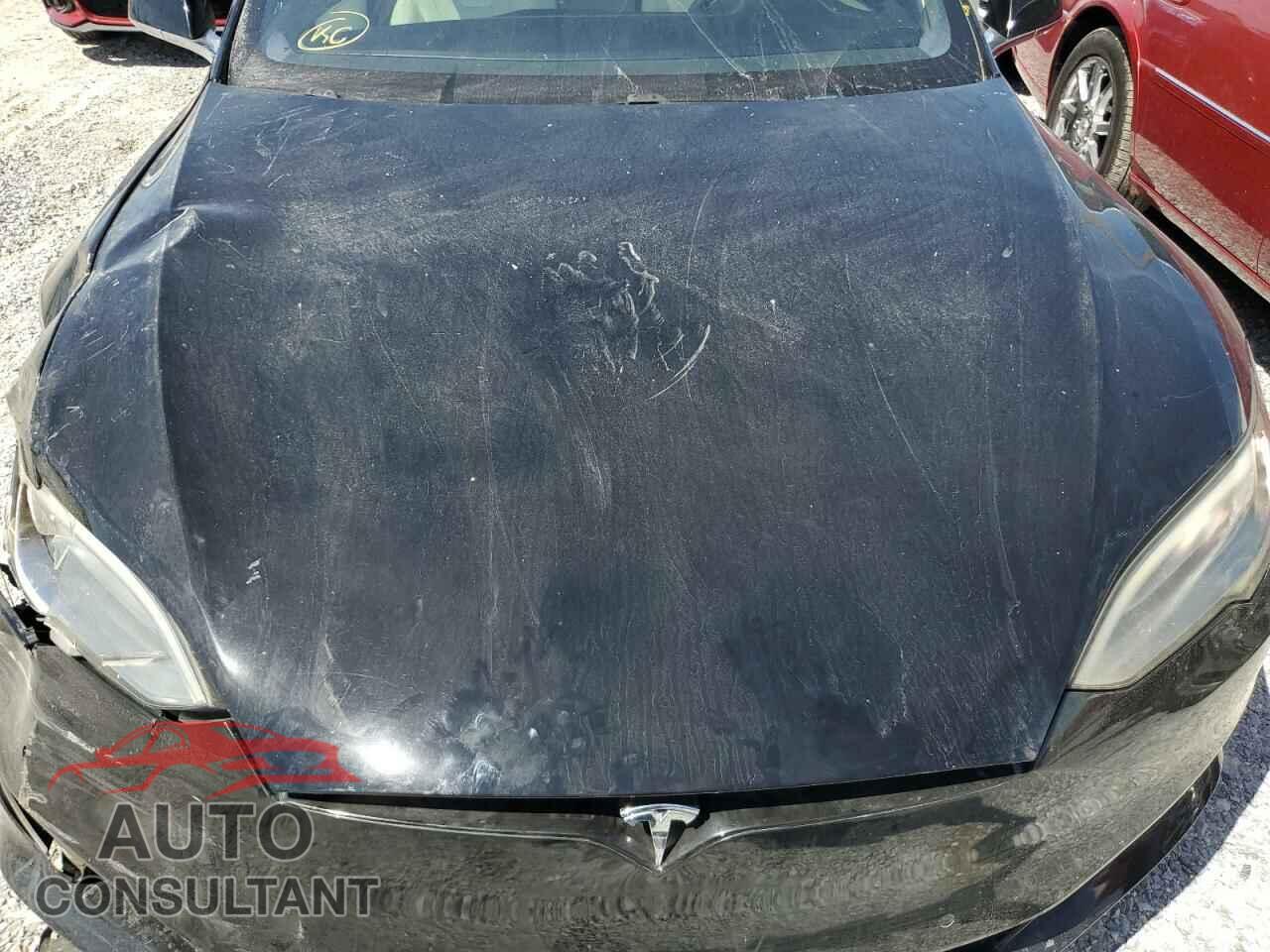 TESLA MODEL S 2018 - 5YJSA1E28JF231866