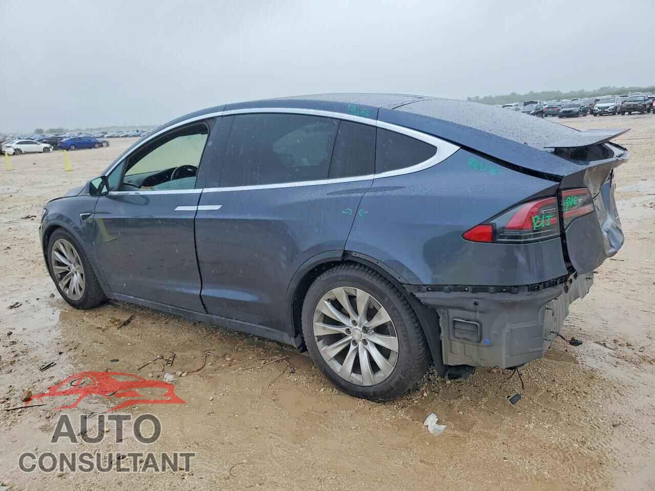 TESLA MODEL X 2020 - 5YJXCBE23LF228690