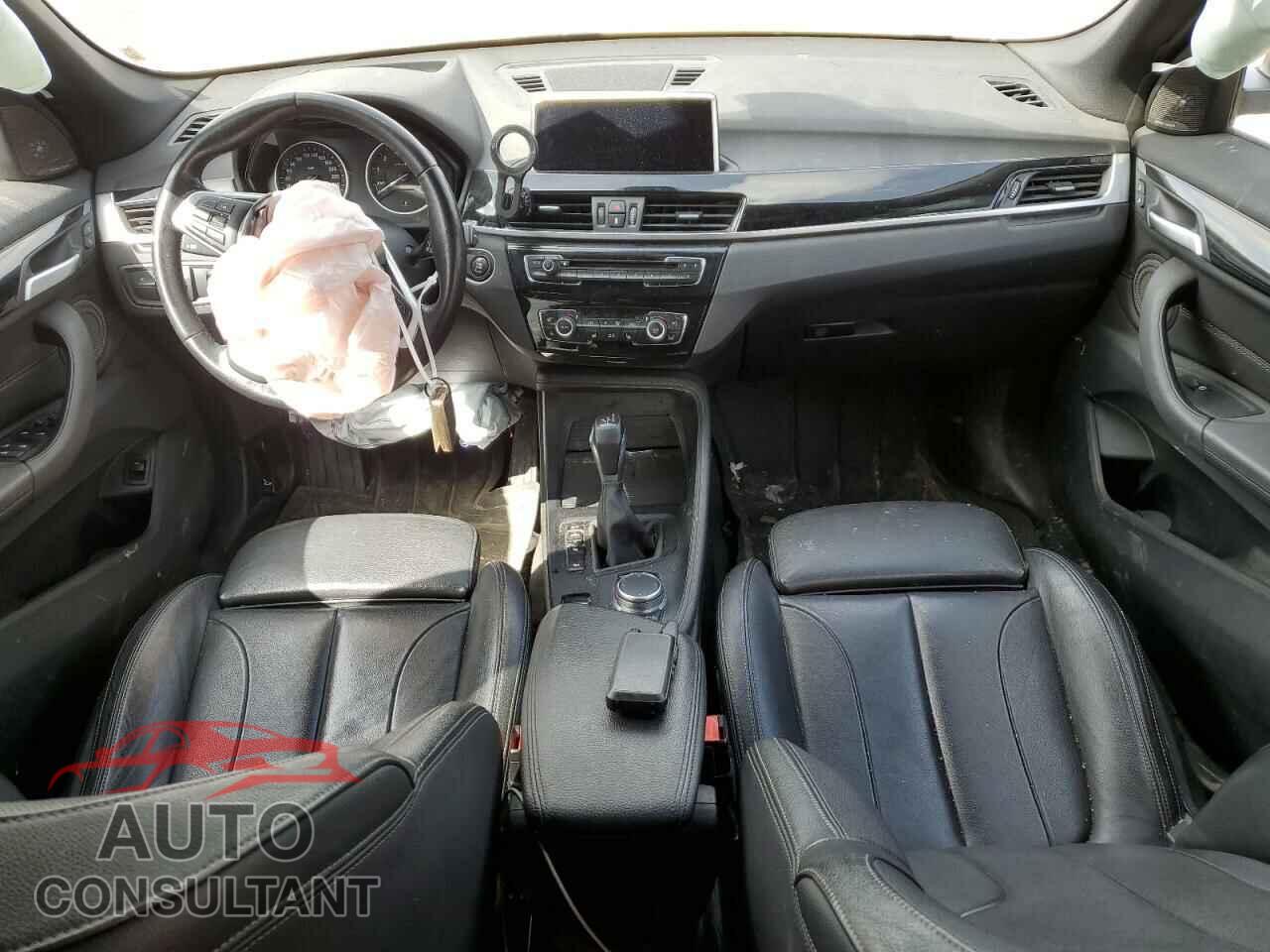 BMW X1 2017 - WBXHT3C32H5F86044