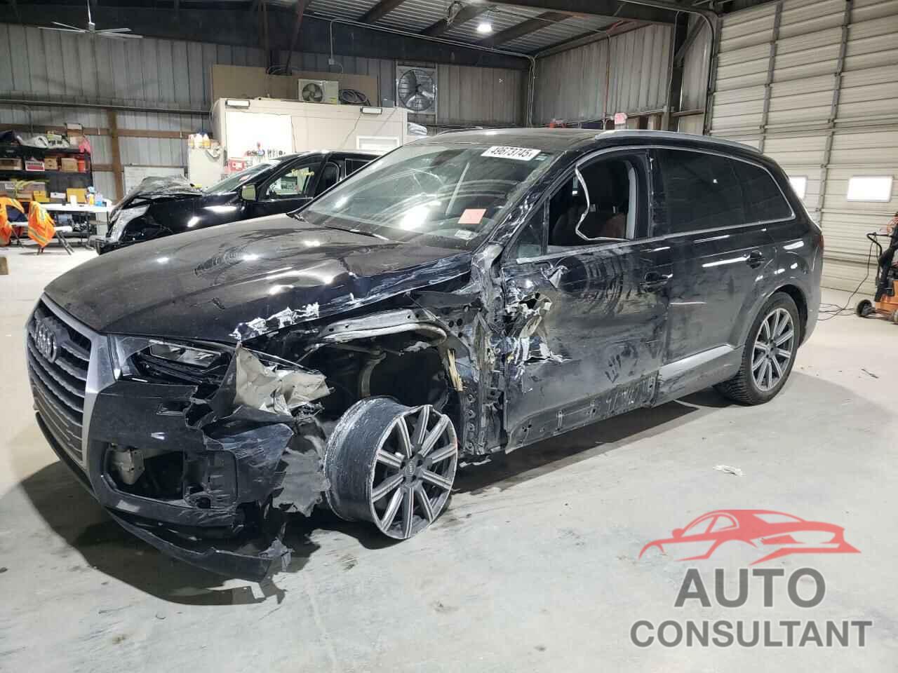 AUDI Q7 2019 - WA1LHAF70KD043713
