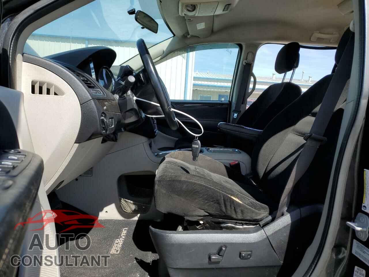 DODGE CARAVAN 2015 - 2C4RDGCG7FR652304