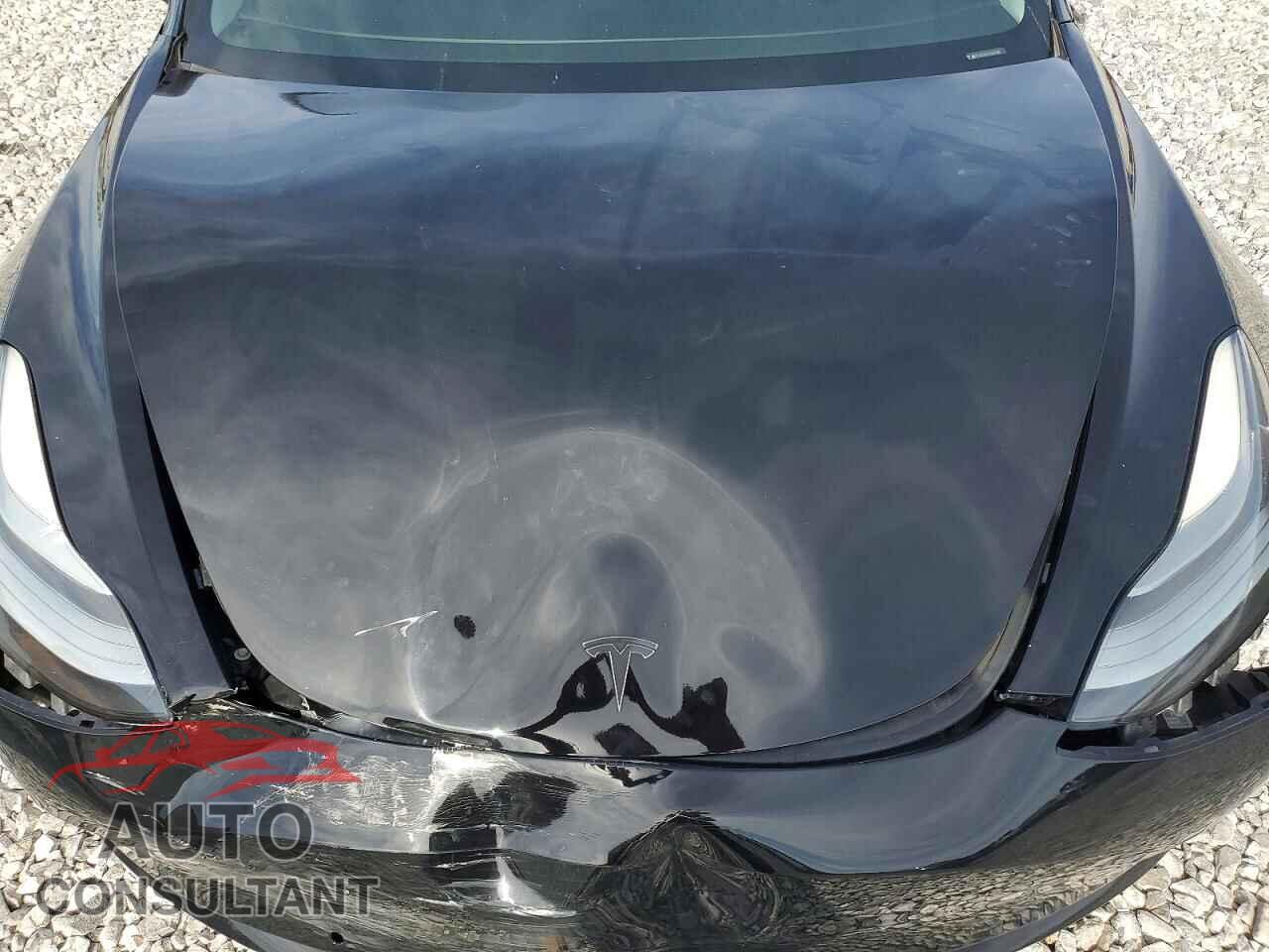 TESLA MODEL 3 2018 - 5YJ3E1EA6JF007656