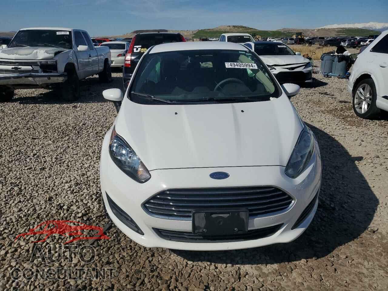 FORD FIESTA 2018 - 3FADP4EJ6JM120461