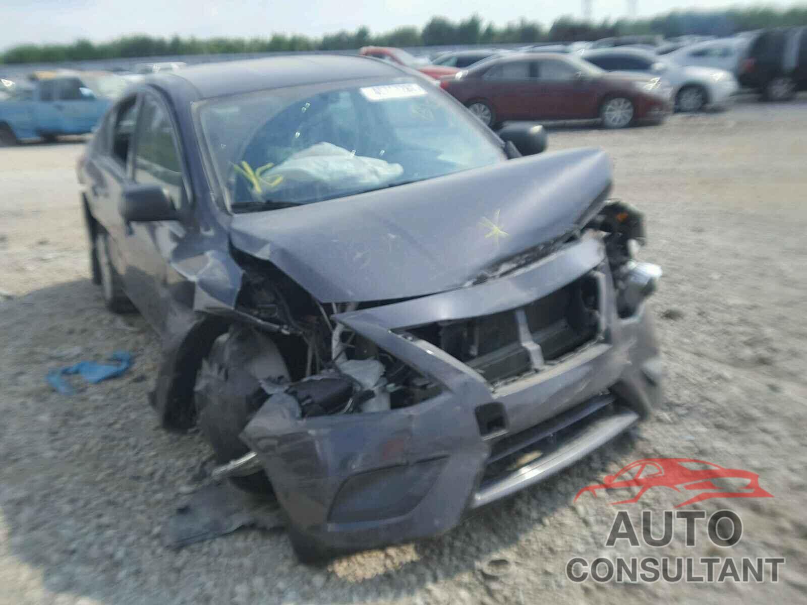 NISSAN VERSA 2015 - 3N1CN7AP0FL818653