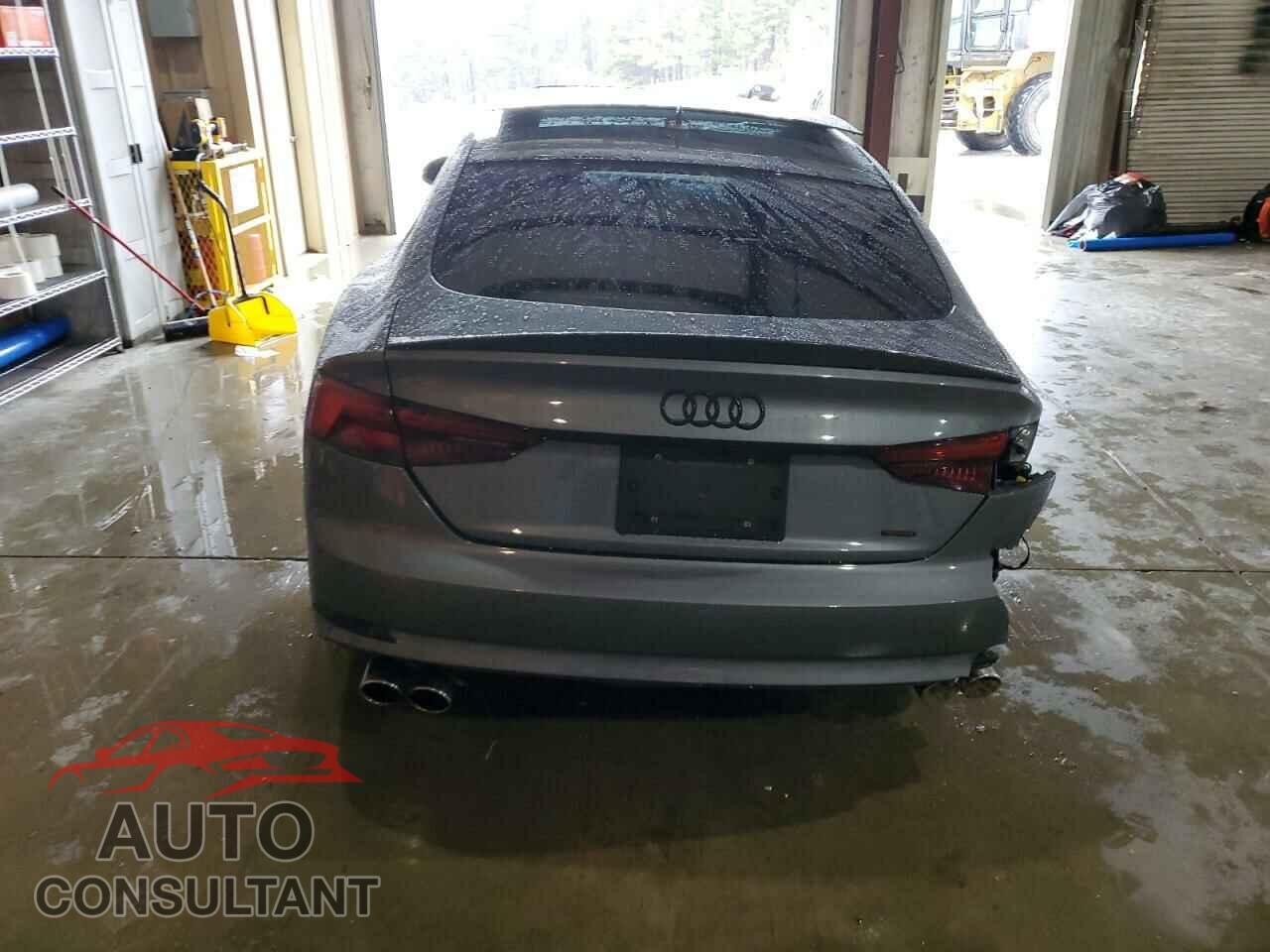 AUDI A5 2018 - WAUENCF5XJA063532