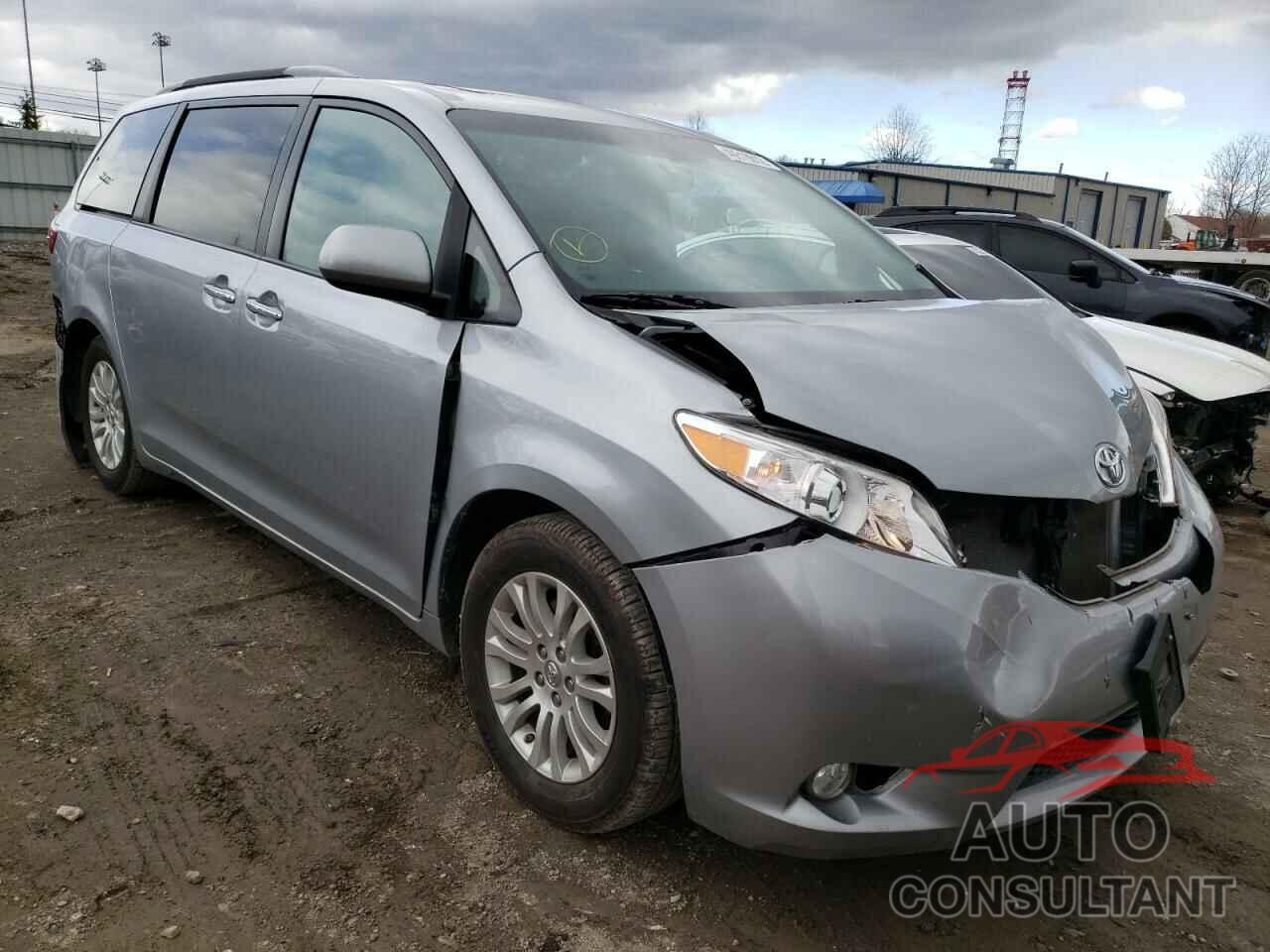 TOYOTA SIENNA 2017 - 5TDYZ3DC4HS849037