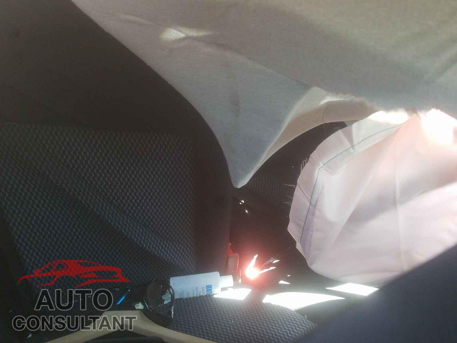 NISSAN JUKE 2017 - JN8AF5MR2HT703526