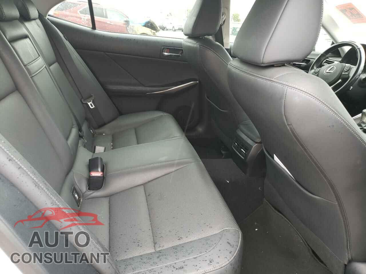 LEXUS IS 2016 - JTHBA1D29G5010738