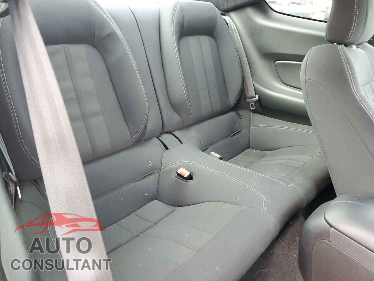 FORD MUSTANG 2019 - 1FA6P8CF2K5166004