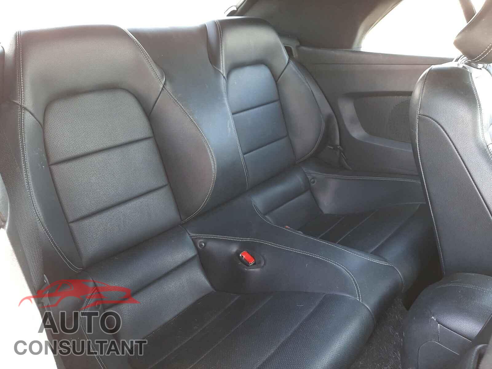 FORD MUSTANG 2016 - 1FATP8UHXG5274963