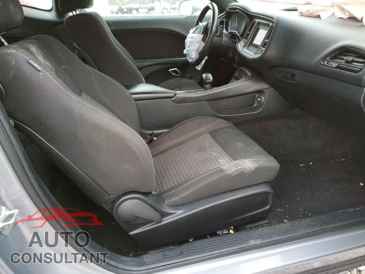 DODGE CHALLENGER 2018 - 2C3CDZBT7JH244212