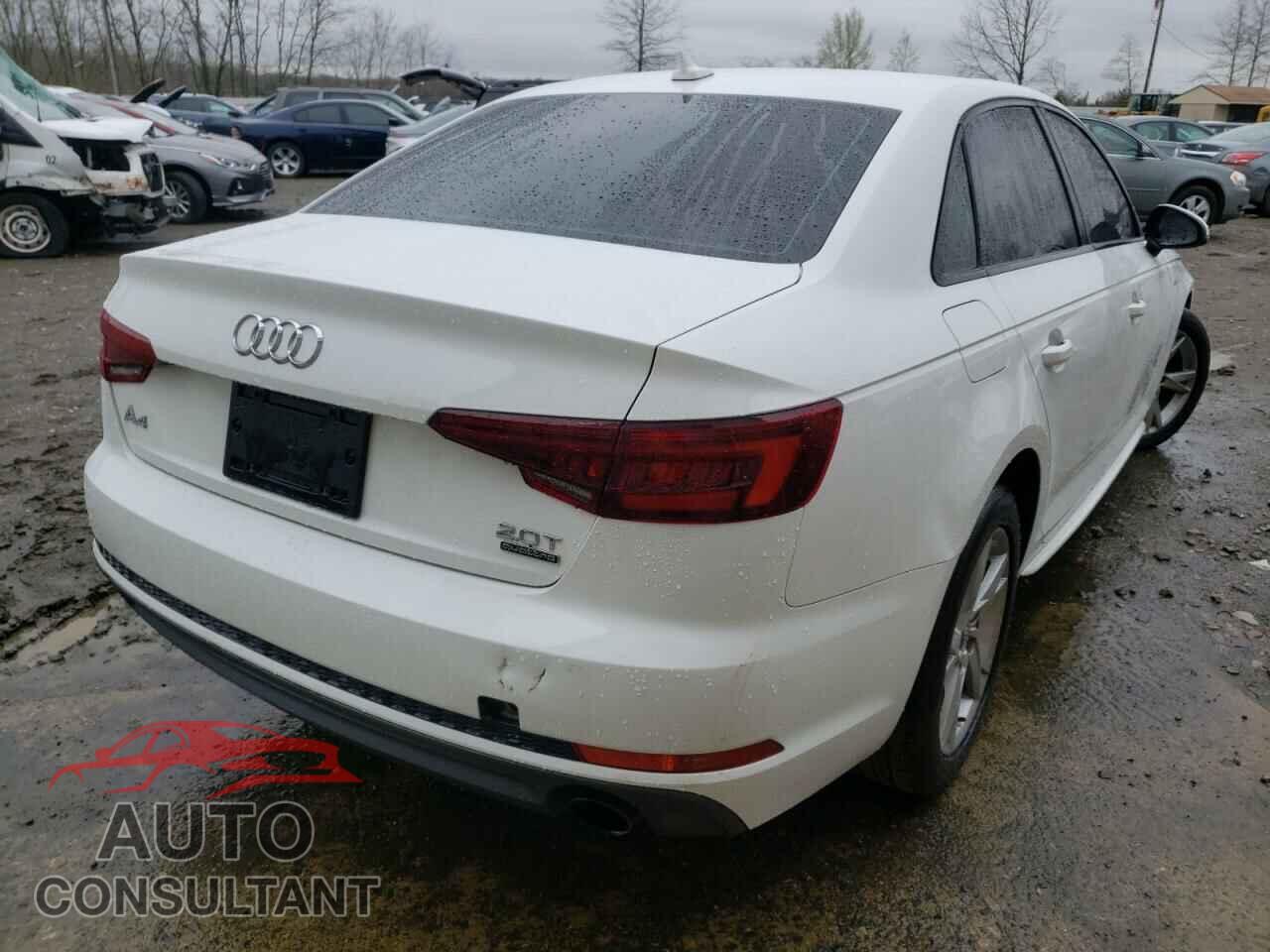 AUDI A4 2018 - WAUDNAF41JA214653