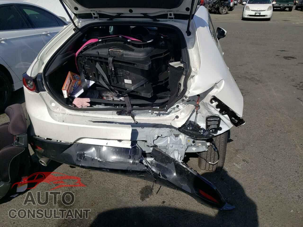 MAZDA 3 2021 - JM1BPALL1M1402724