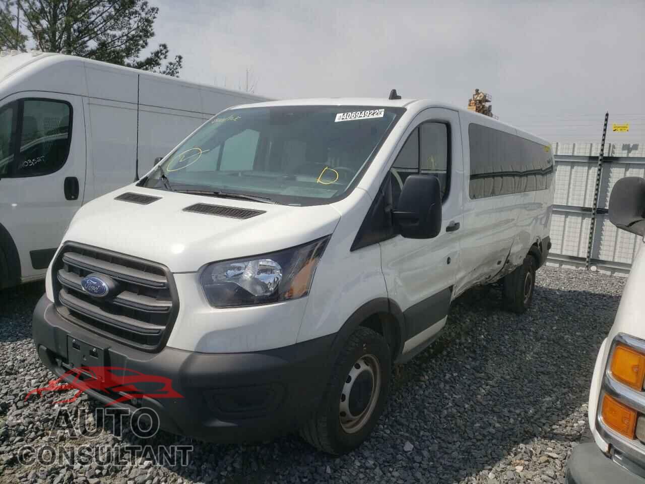 FORD TRANSIT CO 2020 - 1FBAX2Y8XLKB29902