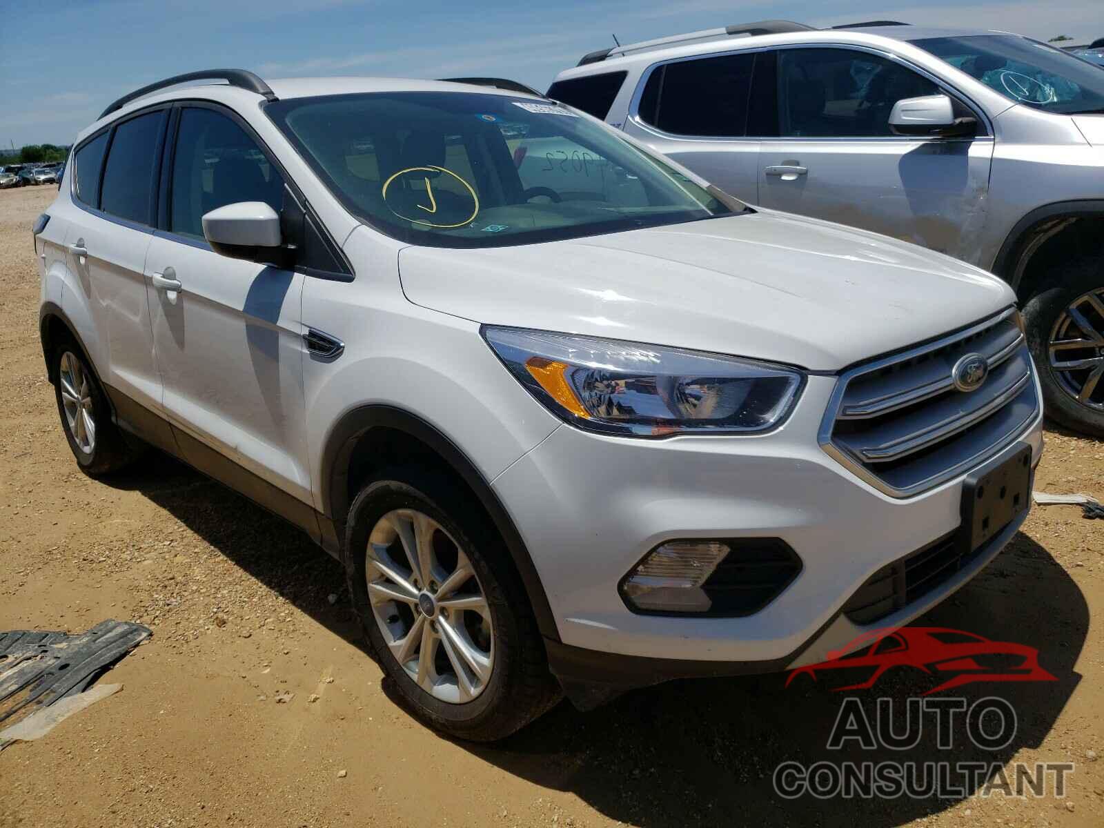 FORD ESCAPE 2018 - 1FMCU0GD4JUC11721