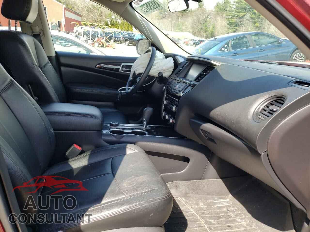 NISSAN PATHFINDER 2017 - 5N1DR2MM8HC677397