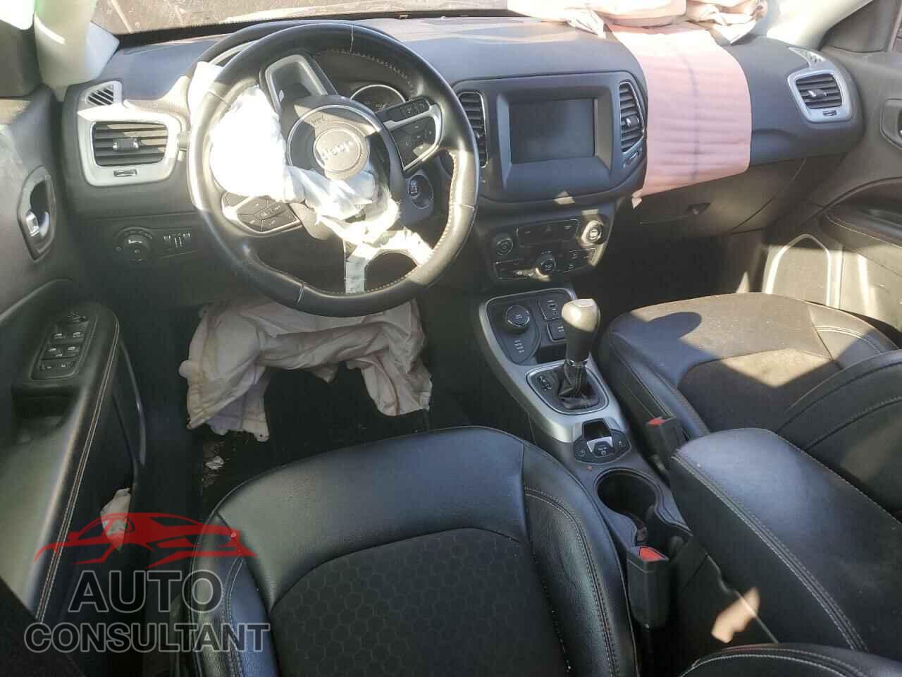 JEEP COMPASS 2021 - 3C4NJDBB5MT500673