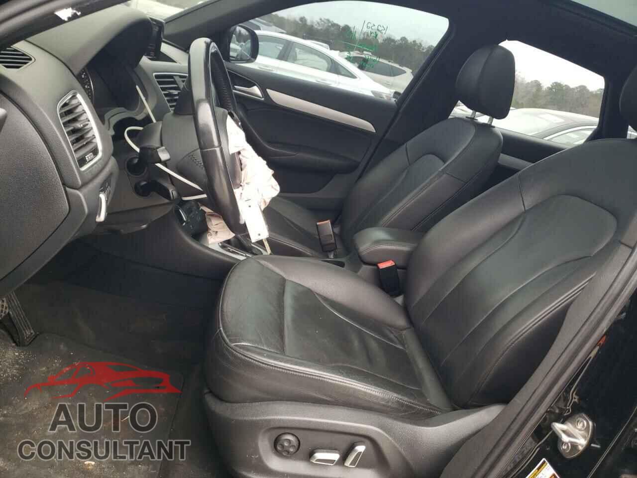 AUDI Q3 2017 - WA1BCCFS9HR007282