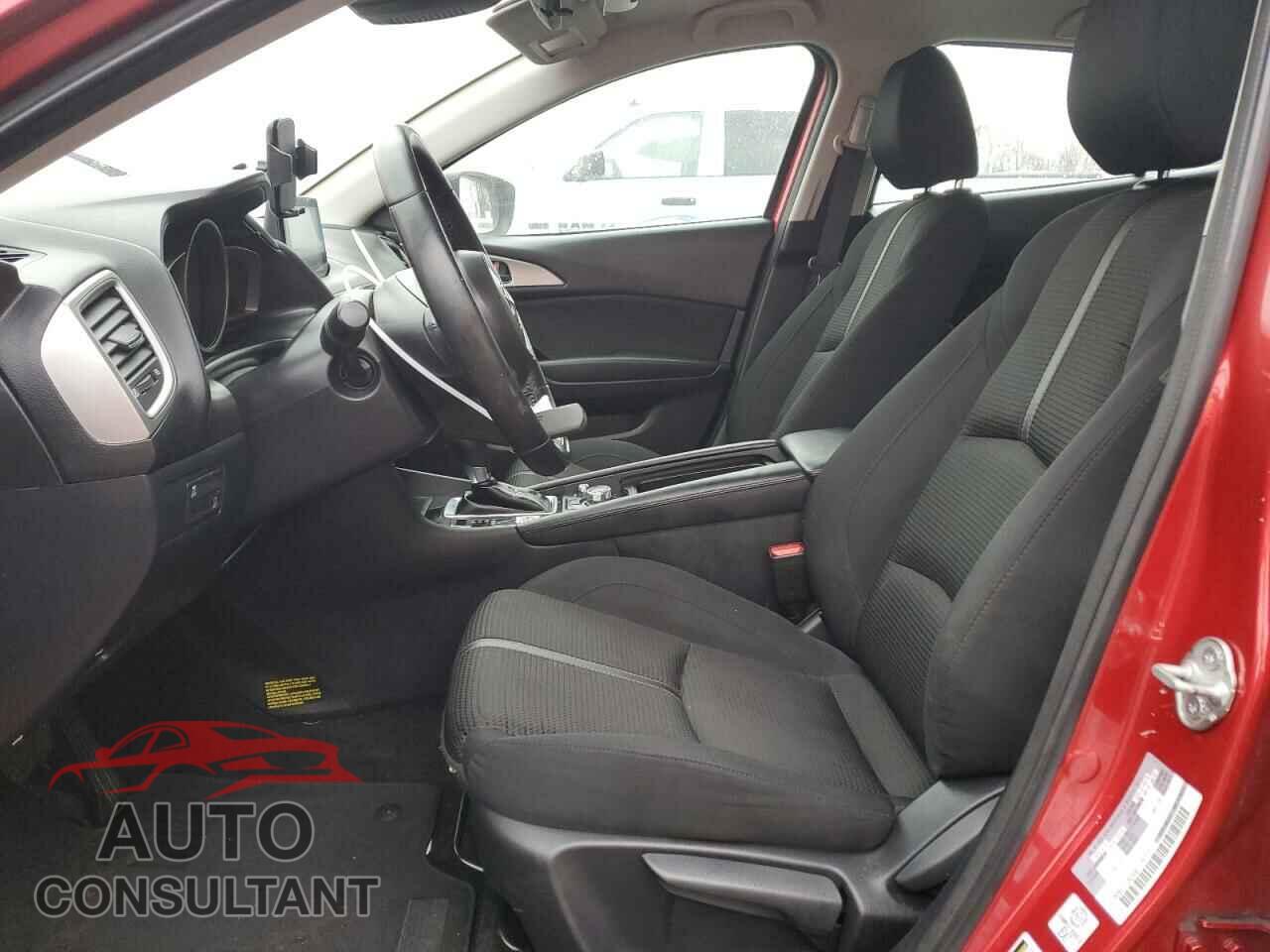 MAZDA 3 2018 - 3MZBN1V73JM234361