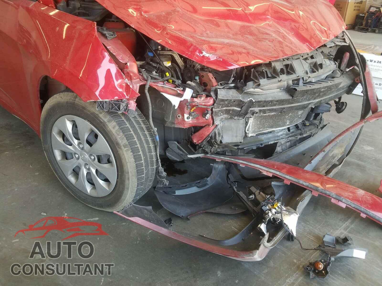 HYUNDAI ACCENT 2016 - KMHCT4AE4GU090743