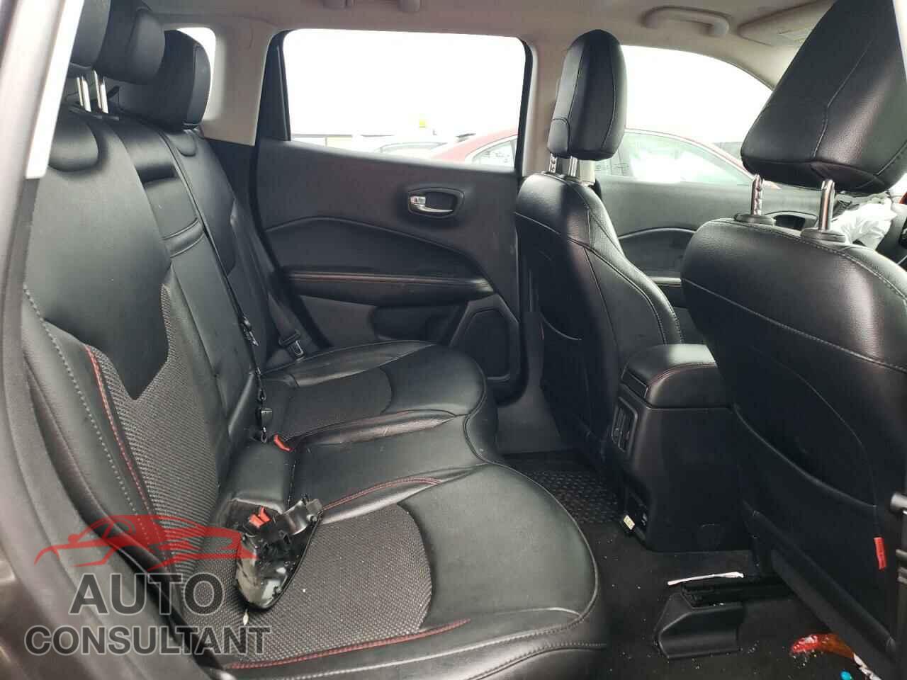 JEEP COMPASS 2020 - 3C4NJDDB3LT123711
