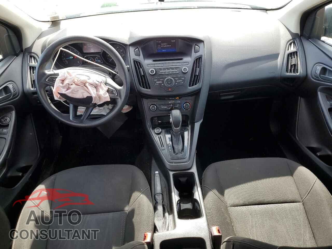FORD FOCUS 2016 - 1FADP3E23GL331033