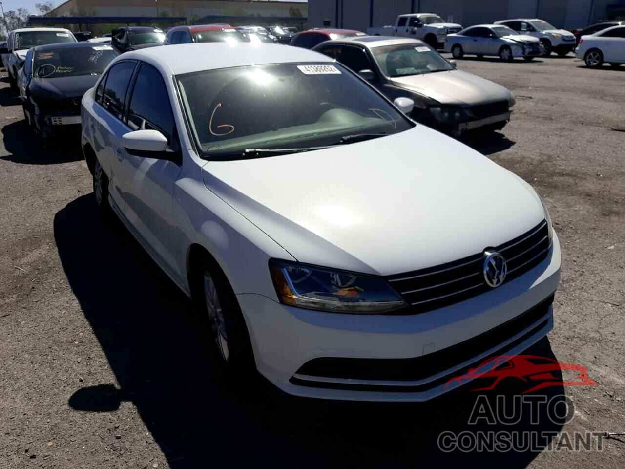 VOLKSWAGEN JETTA 2017 - 3VW2B7AJ0HM327071