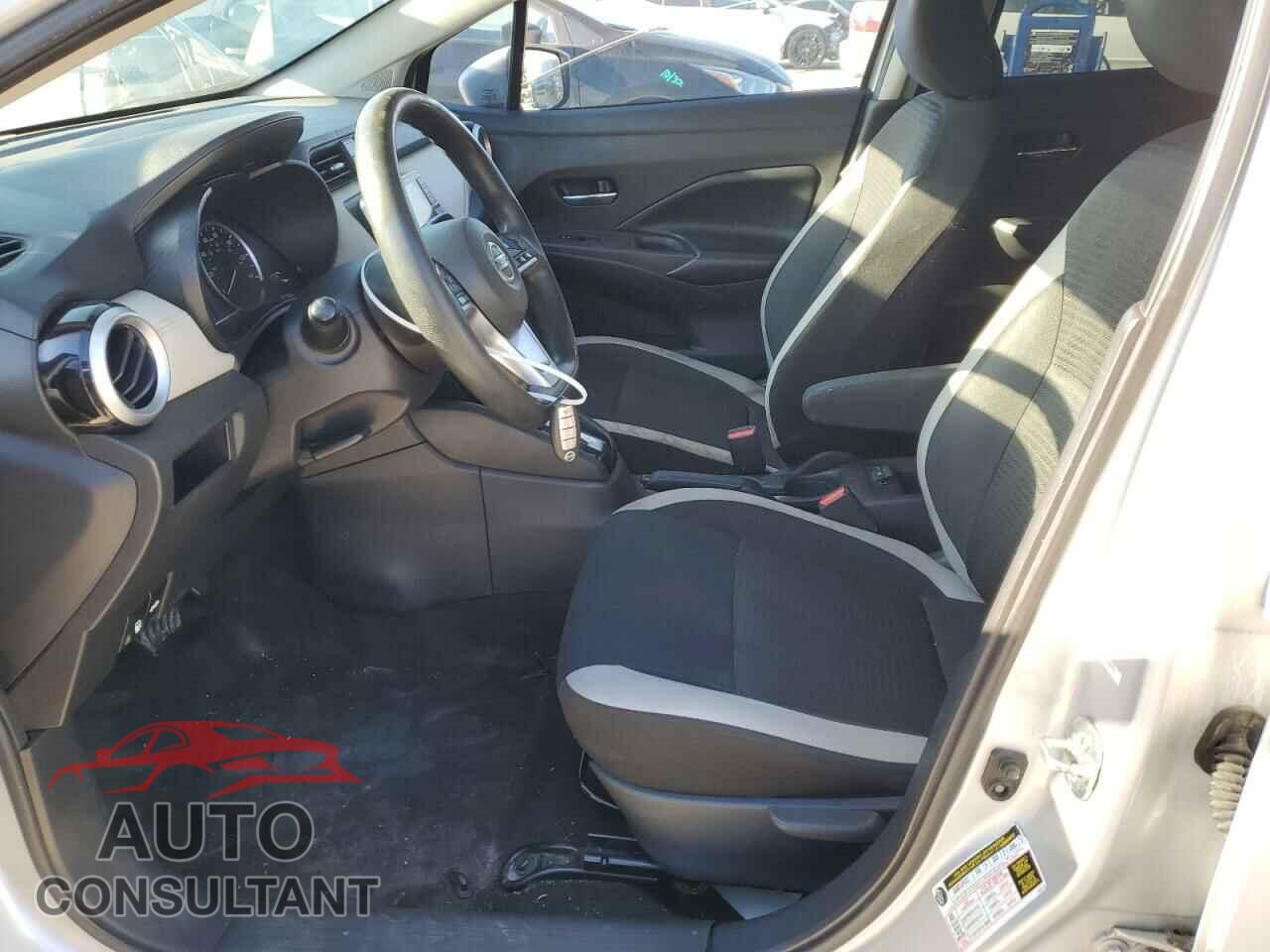NISSAN VERSA 2020 - 3N1CN8EV4LL893009