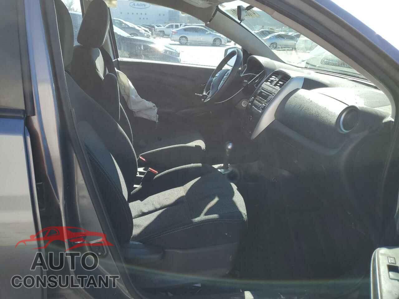 NISSAN VERSA 2017 - 3N1CN7AP3HL805544