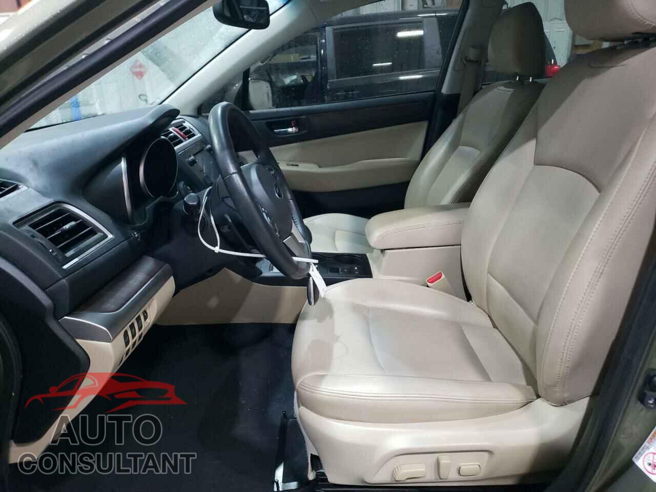 SUBARU OUTBACK 2015 - 4S4BSBNC1F3328371