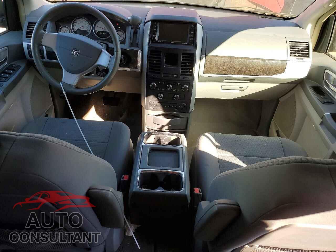 DODGE CARAVAN 2010 - 2D4RN5DX2AR140557