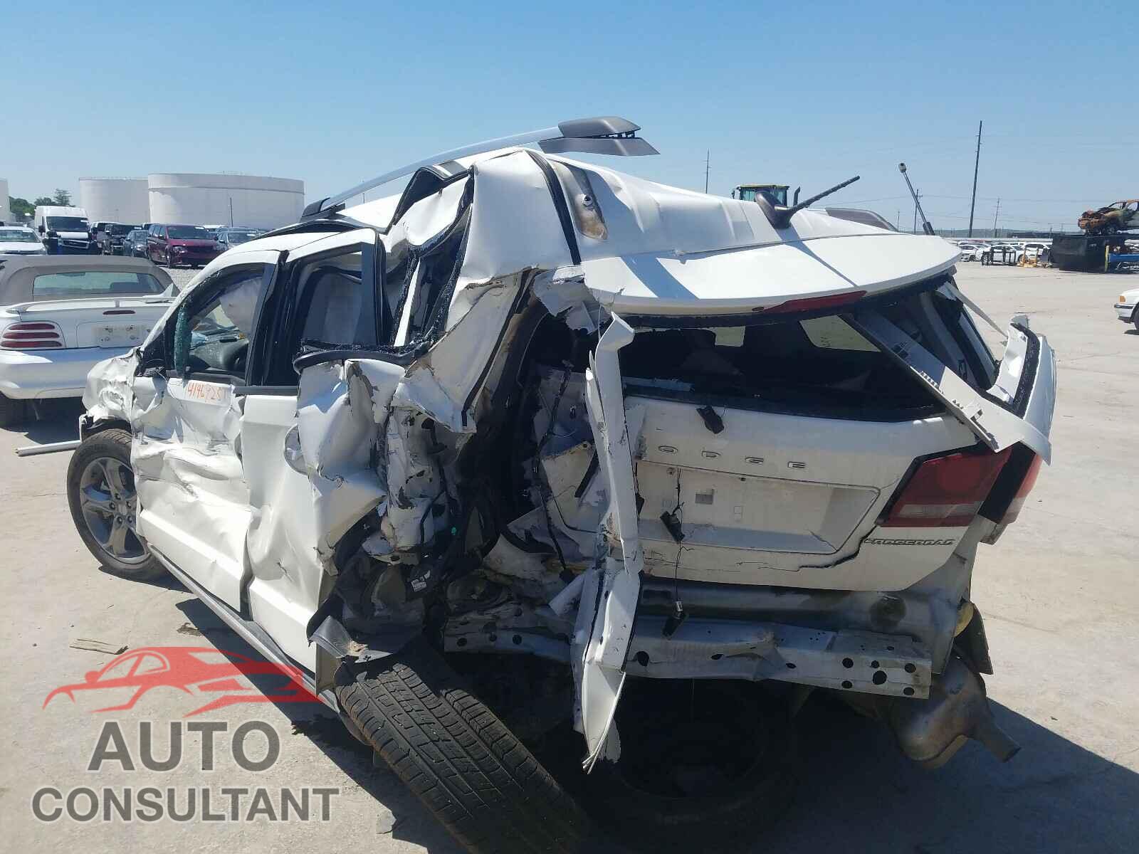 DODGE JOURNEY 2017 - 3C4PDCGBXHT582375