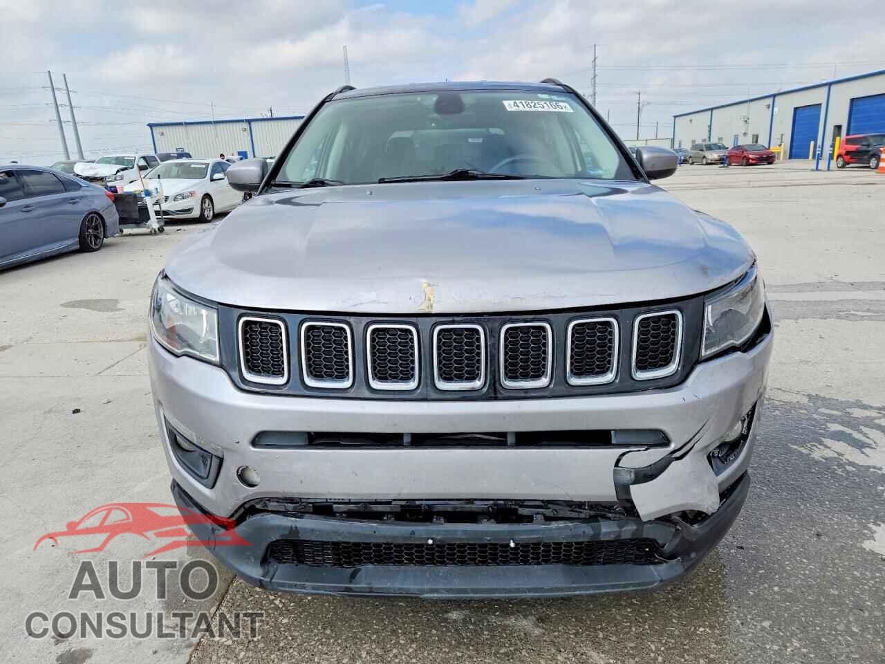 JEEP COMPASS 2018 - 3C4NJDBB9JT264685
