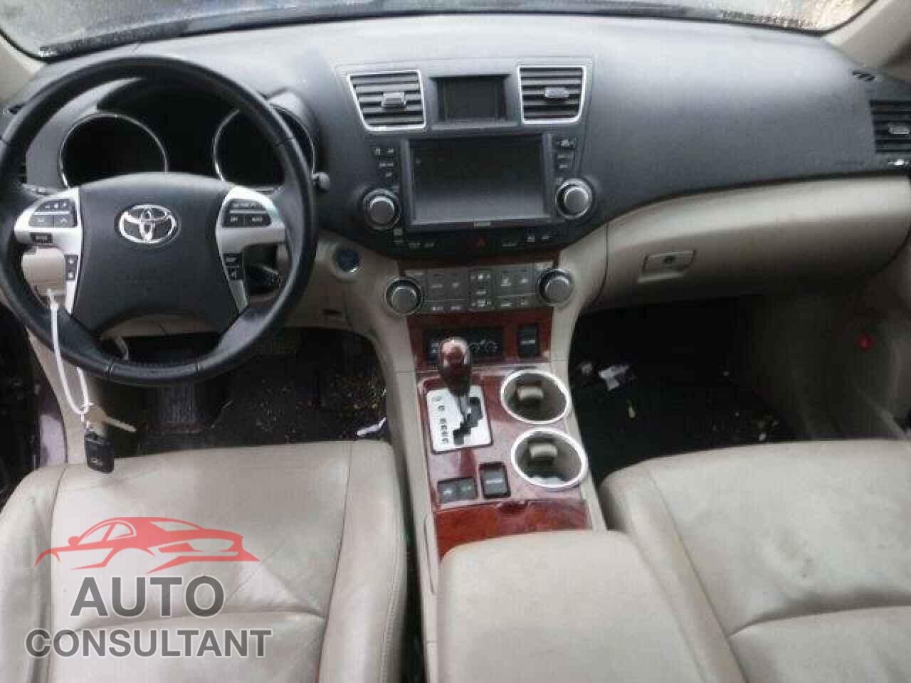 TOYOTA HIGHLANDER 2011 - JTEDC3EH1B2001265
