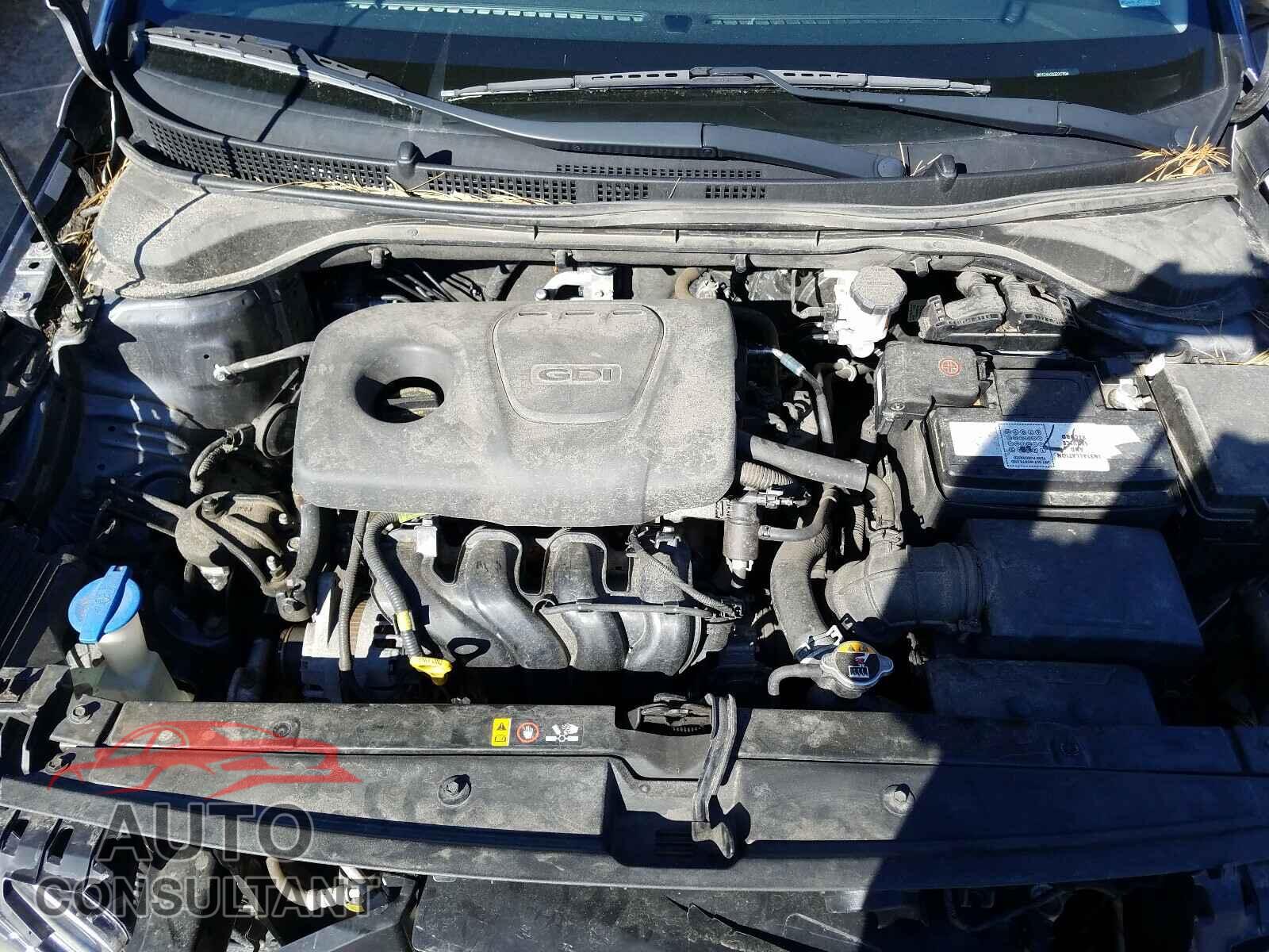 HYUNDAI ACCENT 2018 - 3KPC24A38JE017094