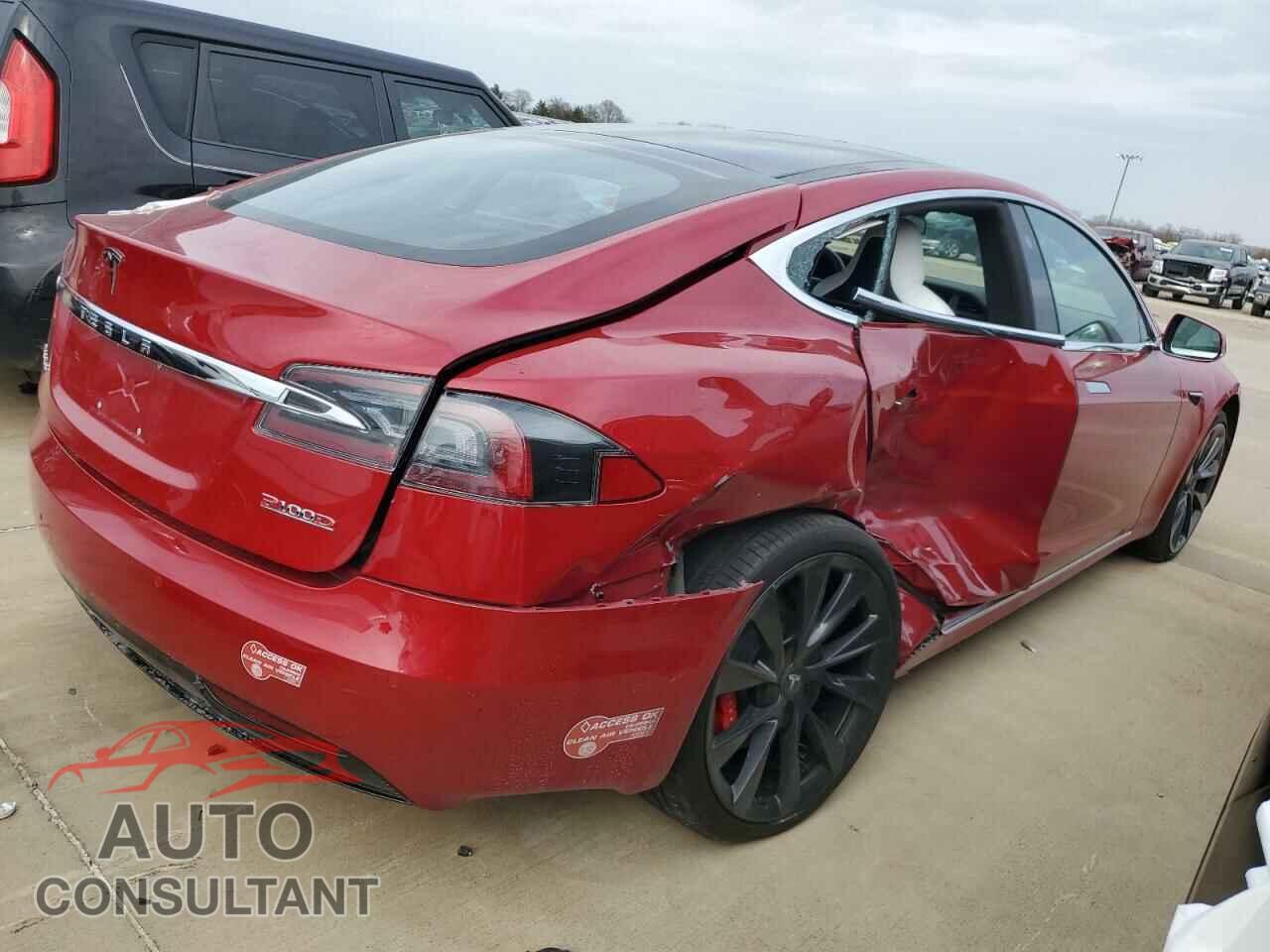 TESLA MODEL S 2018 - 5YJSA1E44JF261187